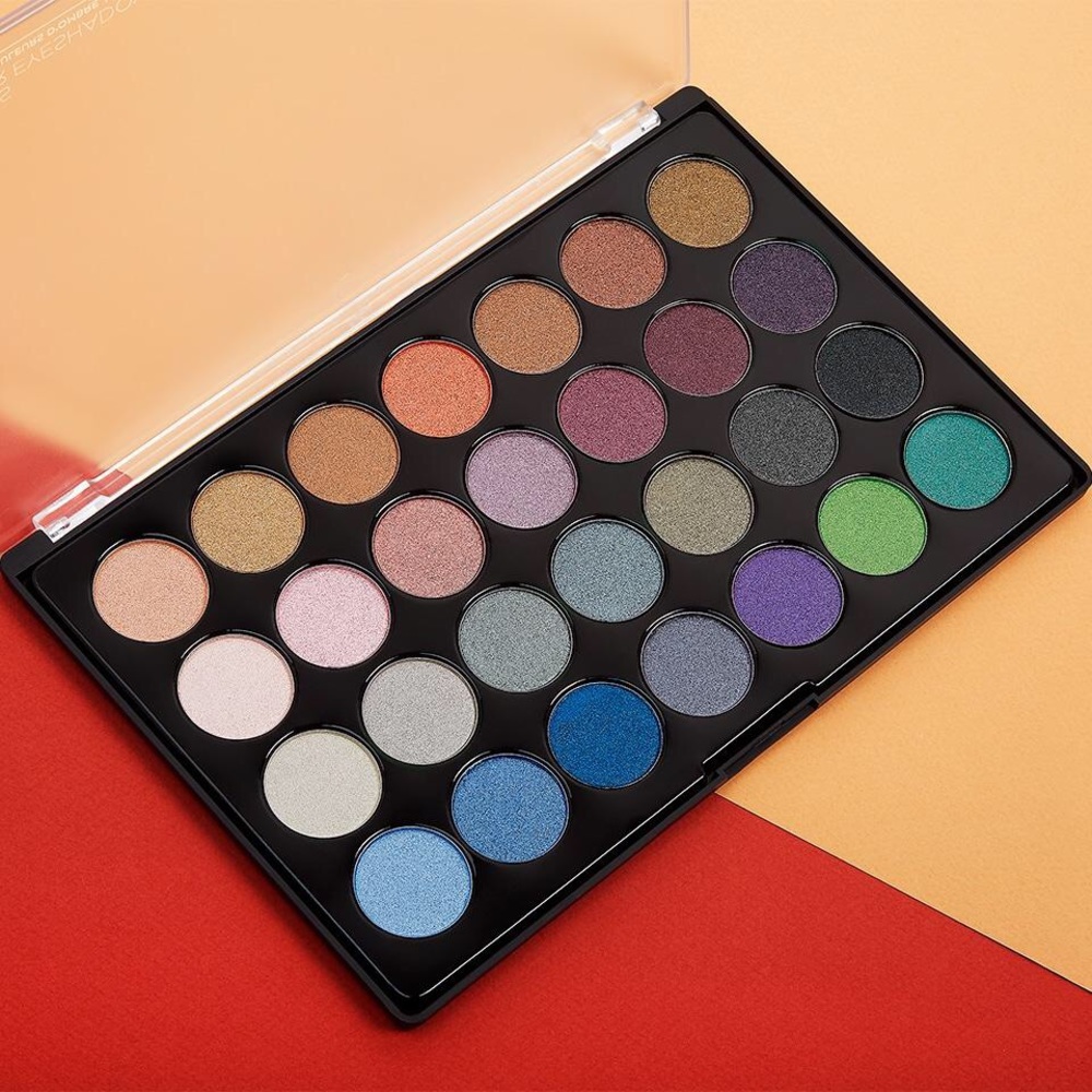 BH Cosmetics Foil Eyes 2 Eyeshadow Palette